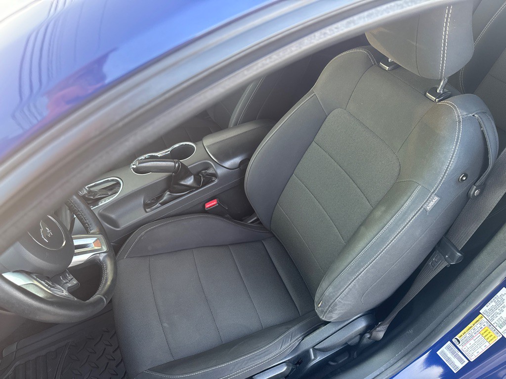 2016 Ford Mustang Image 22
