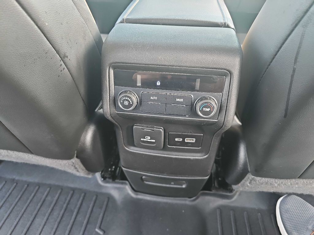 2020 GMC Acadia Image 36