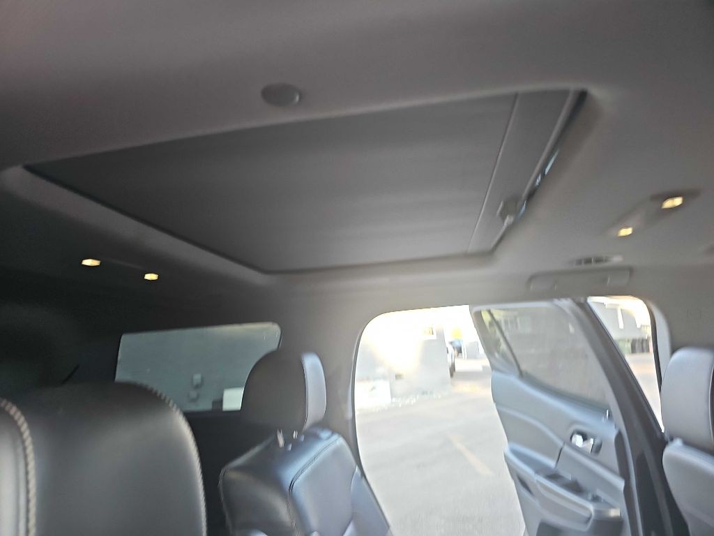 2020 GMC Acadia Image 37