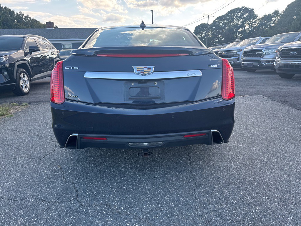 2017 Cadillac CTS Image 12