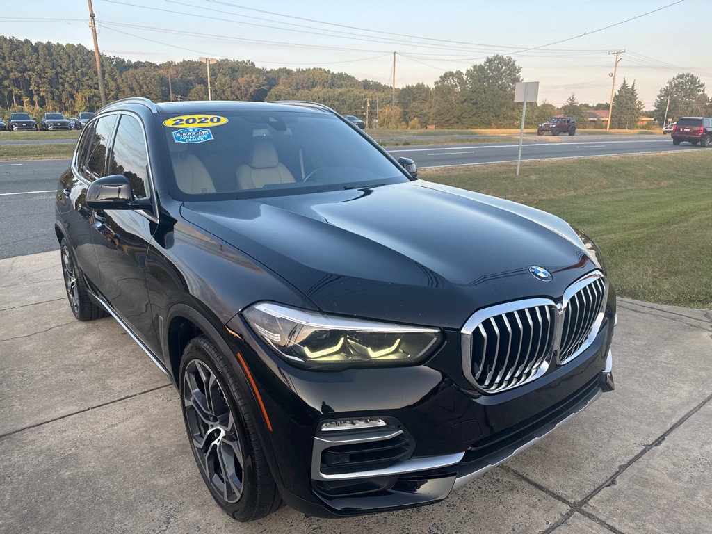 2020 BMW X5 Image 2