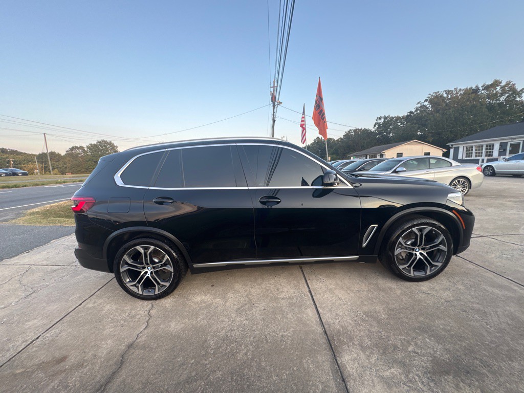 2020 BMW X5 Image 16