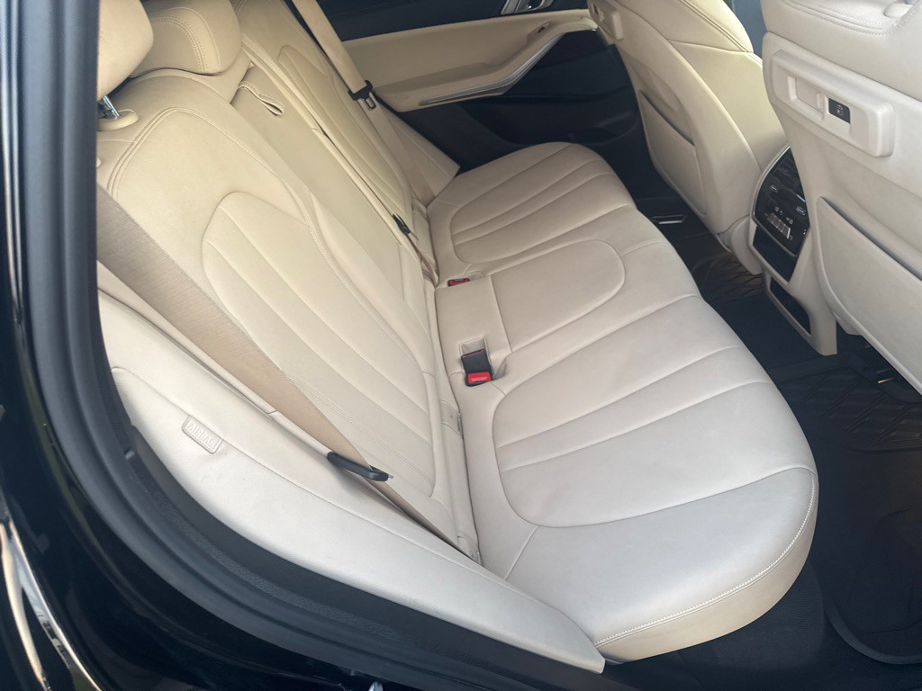 2020 BMW X5 Image 21