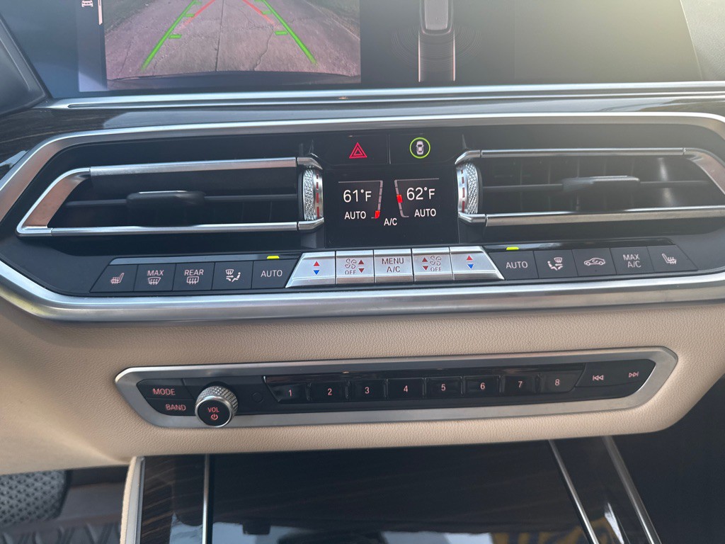 2020 BMW X5 Image 27