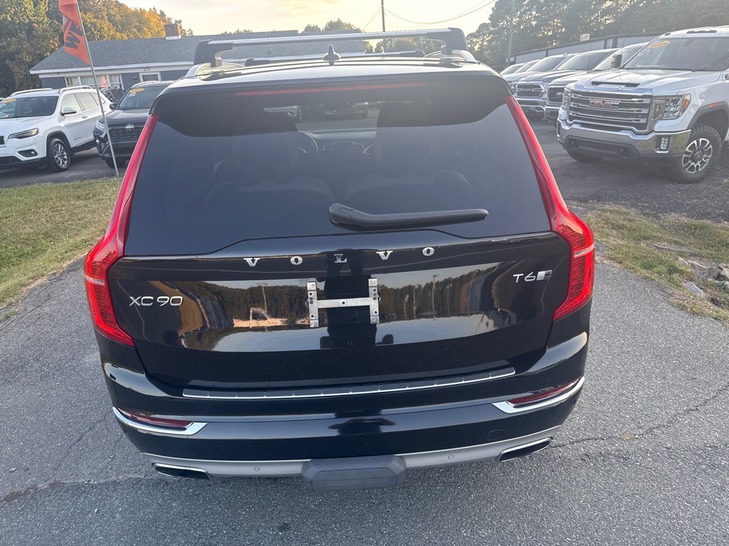 2018 Volvo XC90 Image 9