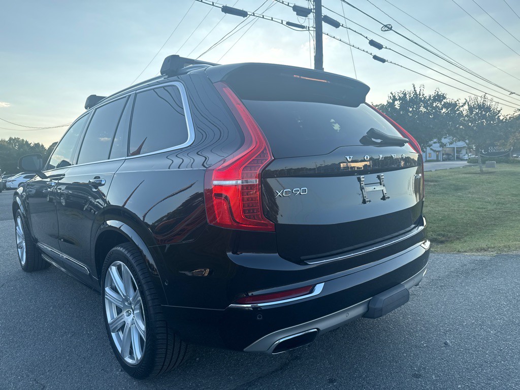 2018 Volvo XC90 Image 10