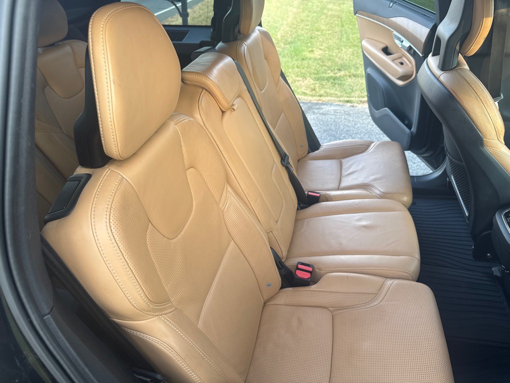 2018 Volvo XC90 Image 25