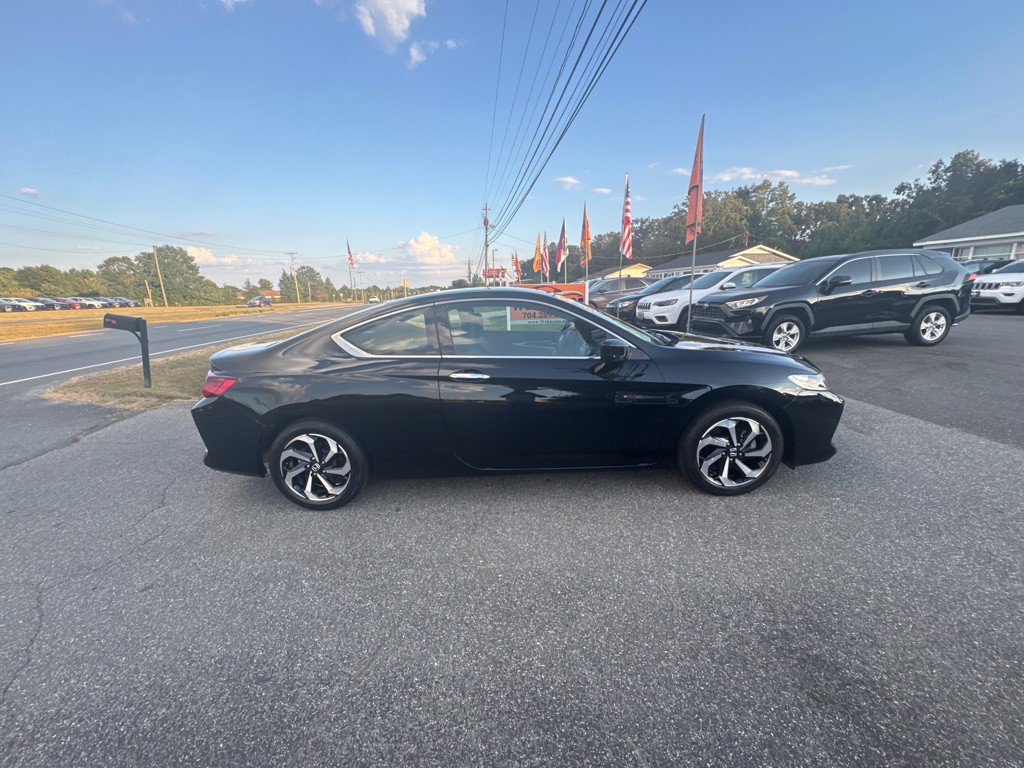 2016 Honda Accord Image 13
