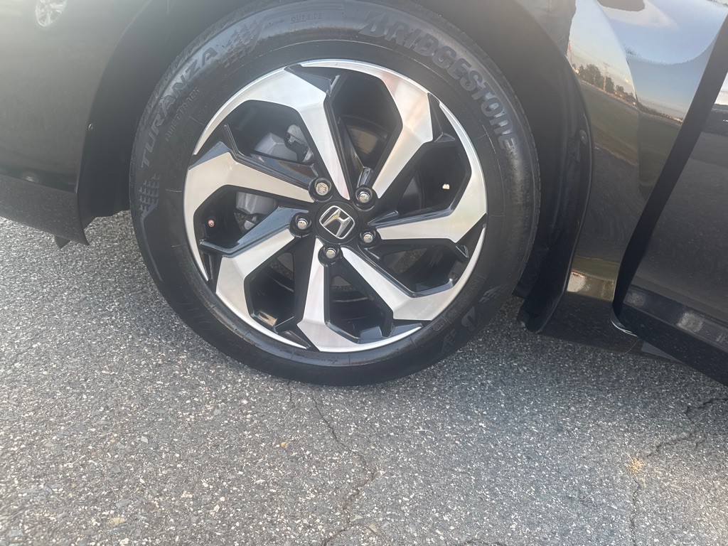 2016 Honda Accord Image 35