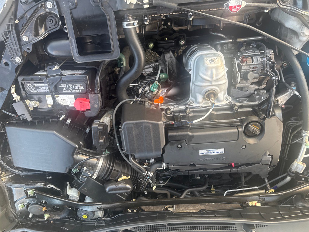 2016 Honda Accord Image 37