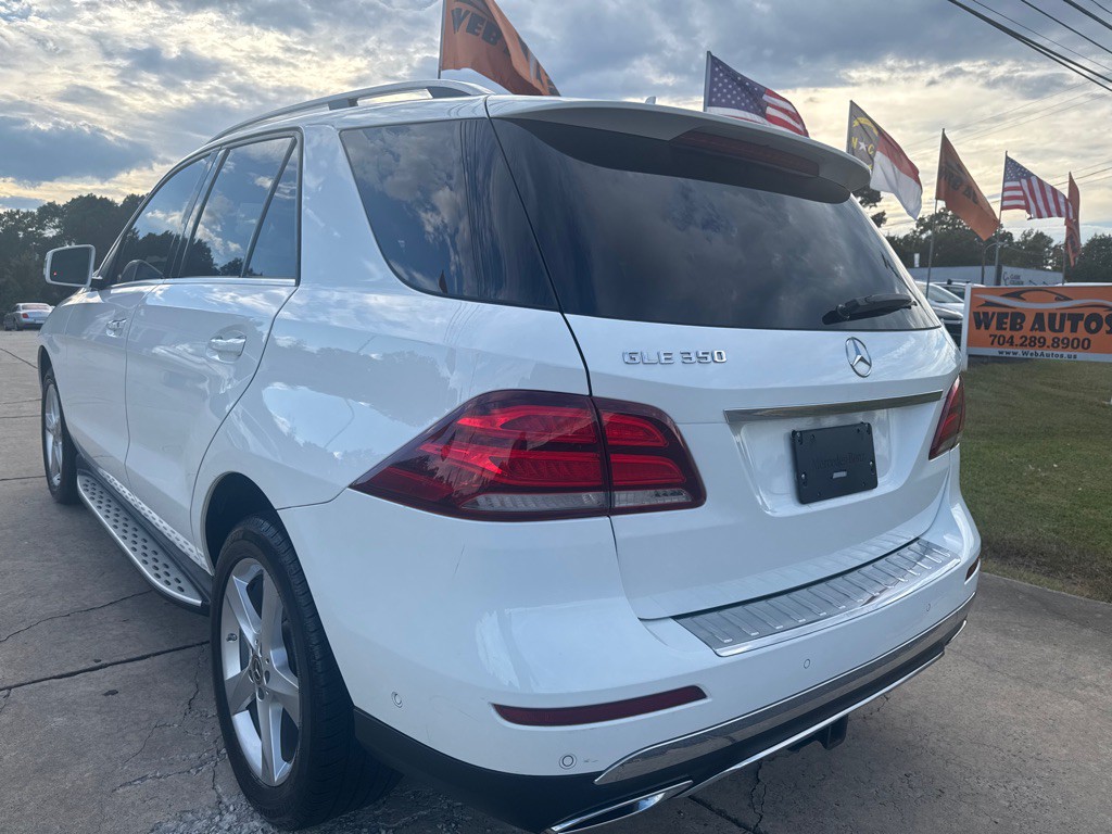 2017 Mercedes-Benz GLE-Class Image 10