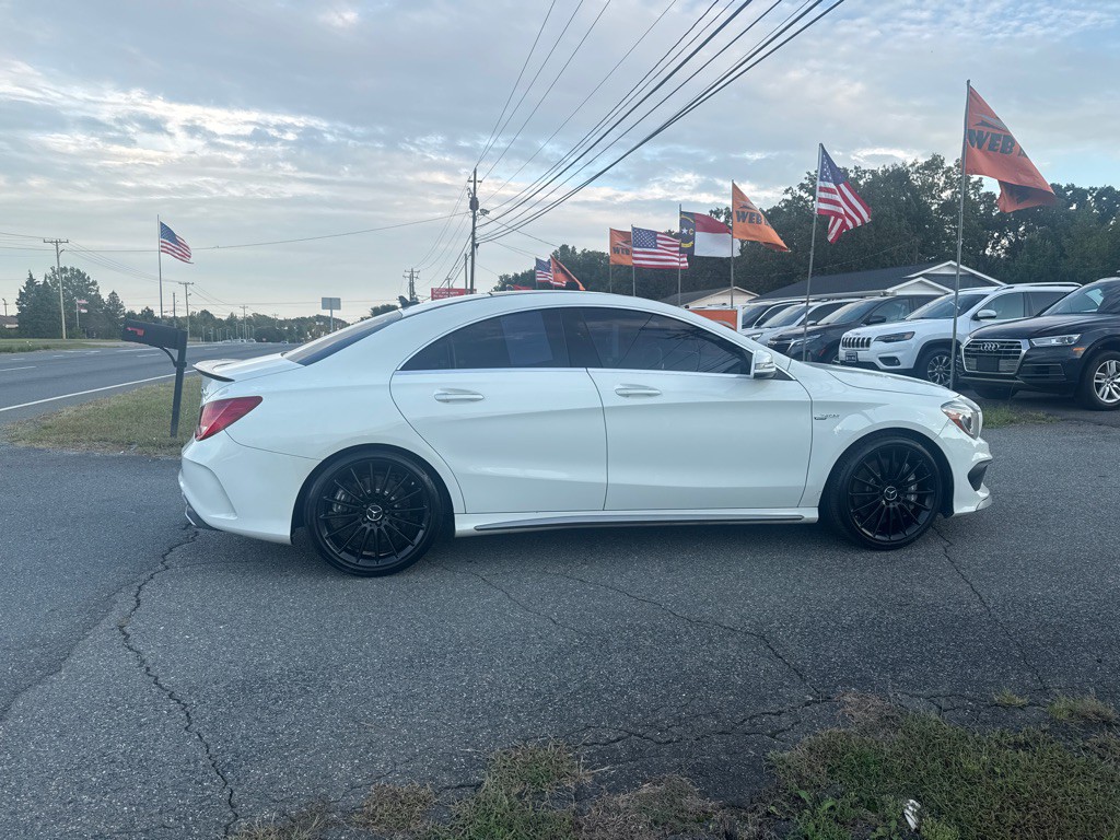 2015 Mercedes-Benz CLA-Class Image 13
