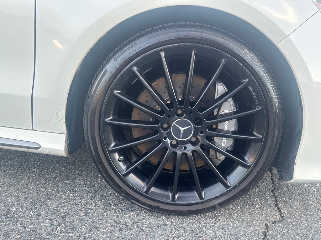 2015 Mercedes-Benz CLA-Class Image 39