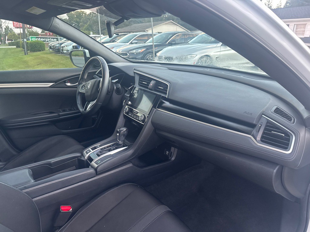 2020 Honda Civic Image 16