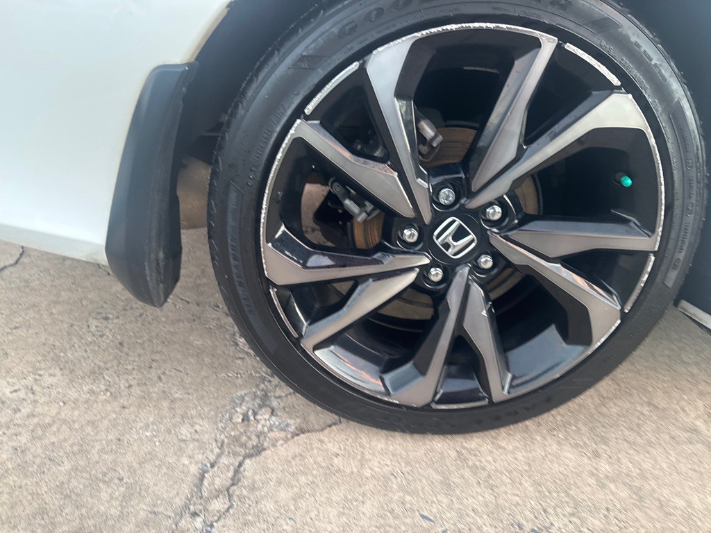 2020 Honda Civic Image 38