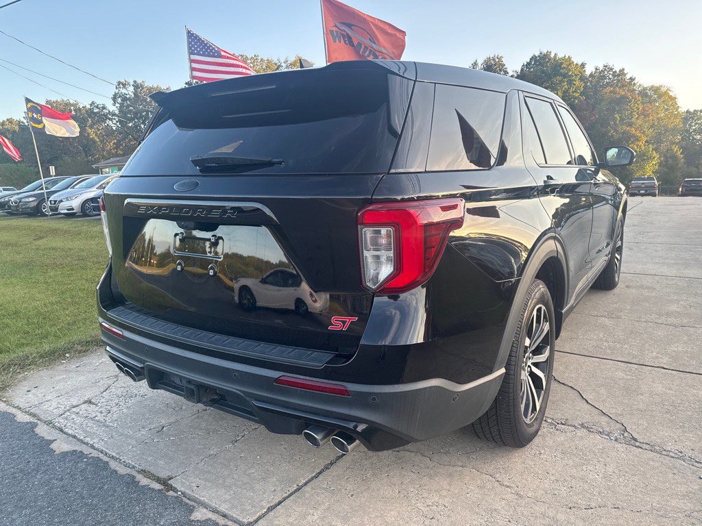 2021 Ford Explorer Image 11