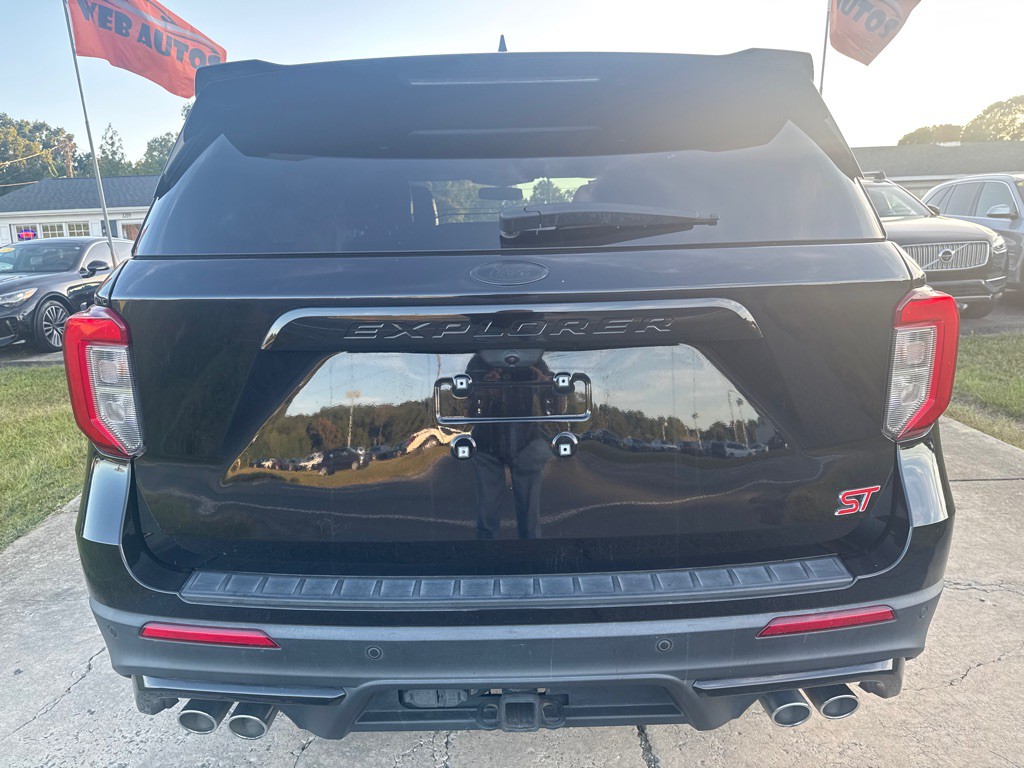 2021 Ford Explorer Image 12