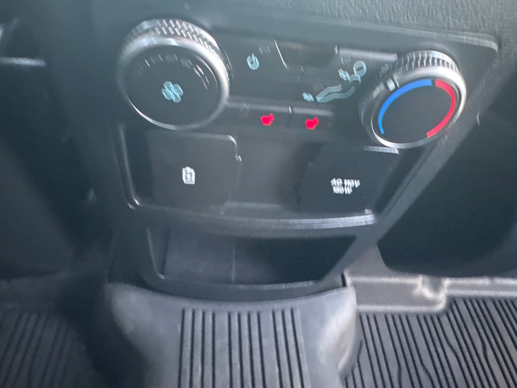 2021 Ford Explorer Image 19