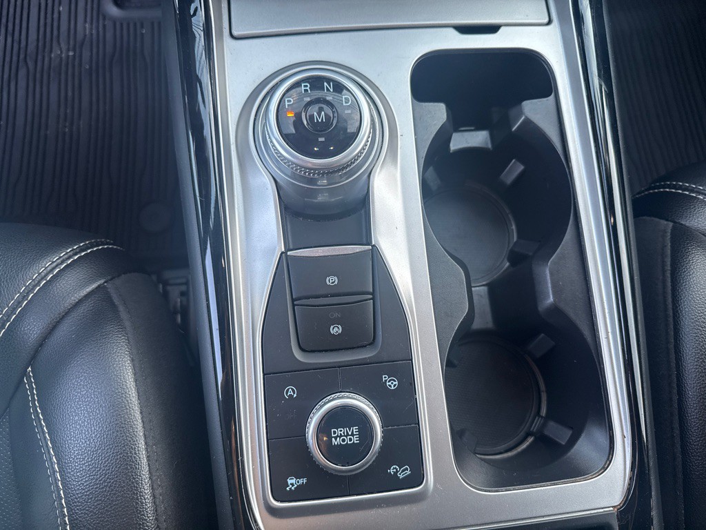 2021 Ford Explorer Image 26