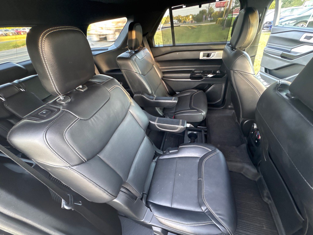 2021 Ford Explorer Image 34