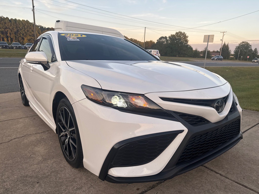 2021 Toyota Camry Image 5