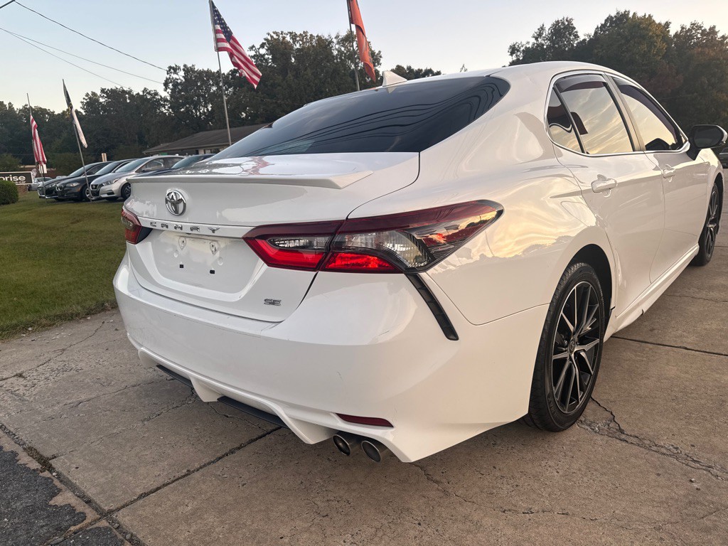 2021 Toyota Camry Image 11