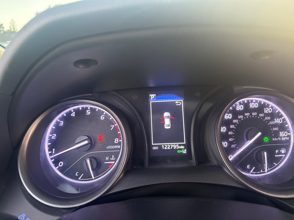 2021 Toyota Camry Image 21