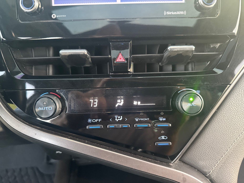 2021 Toyota Camry Image 23
