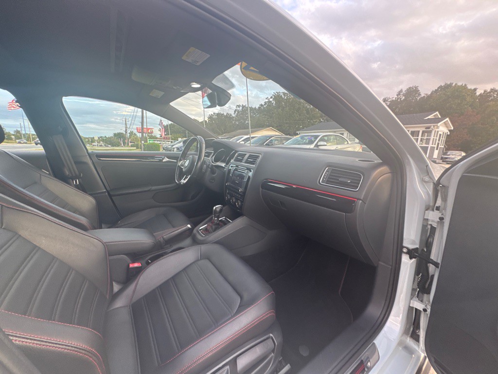 2017 Volkswagen Jetta Image 15