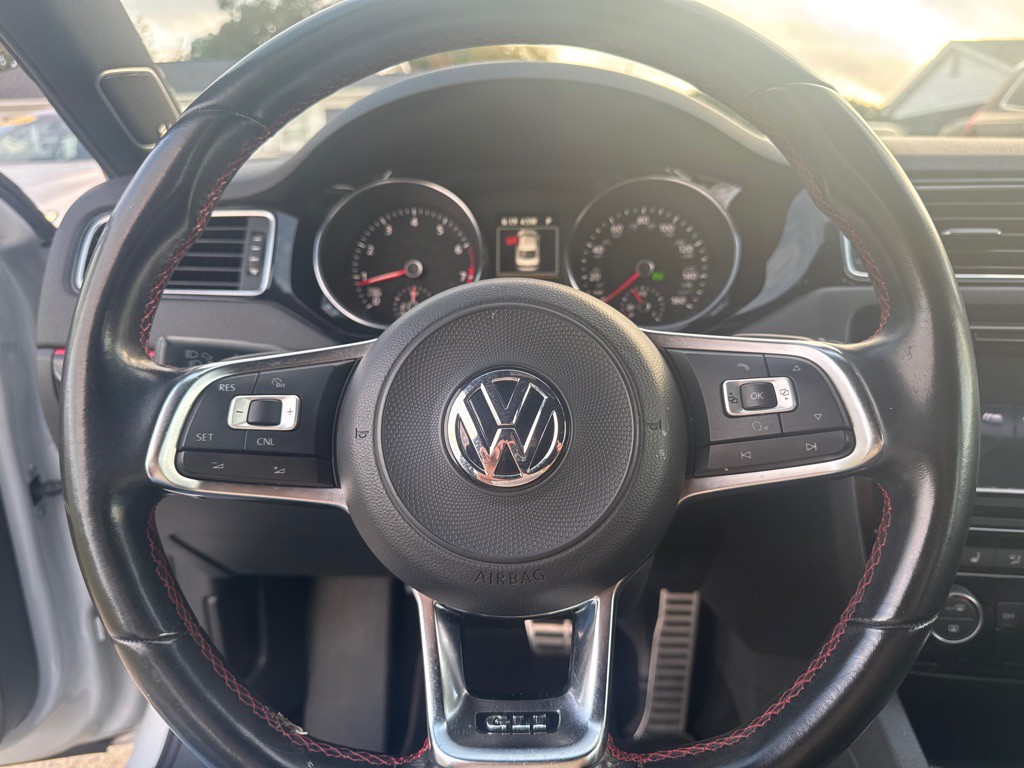 2017 Volkswagen Jetta Image 23