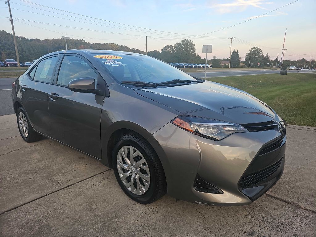 2019 Toyota Corolla Image 6