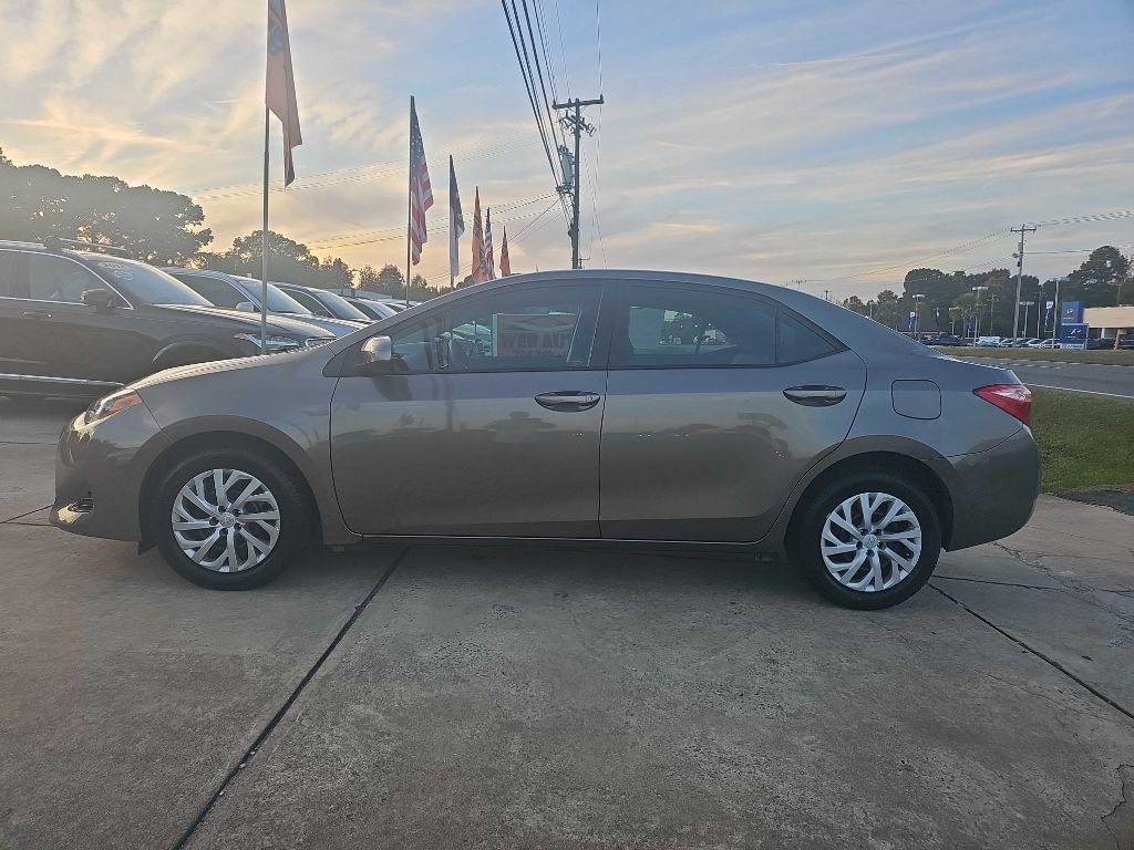 2019 Toyota Corolla Image 8