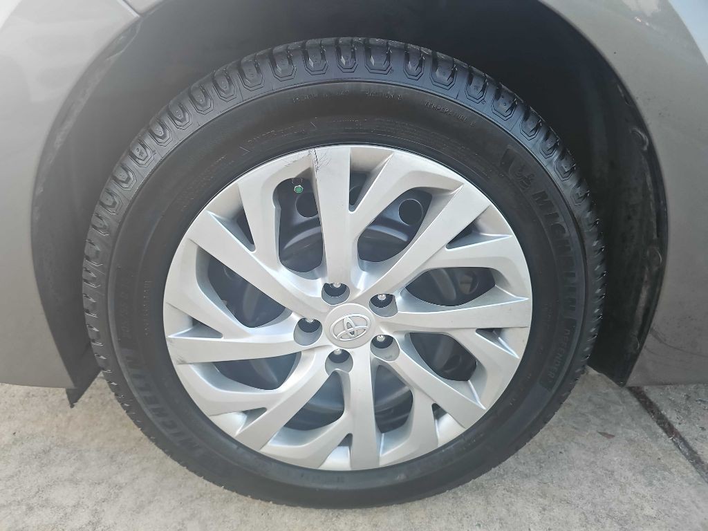 2019 Toyota Corolla Image 35