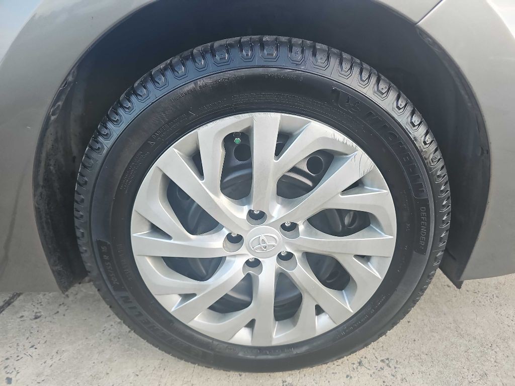 2019 Toyota Corolla Image 38