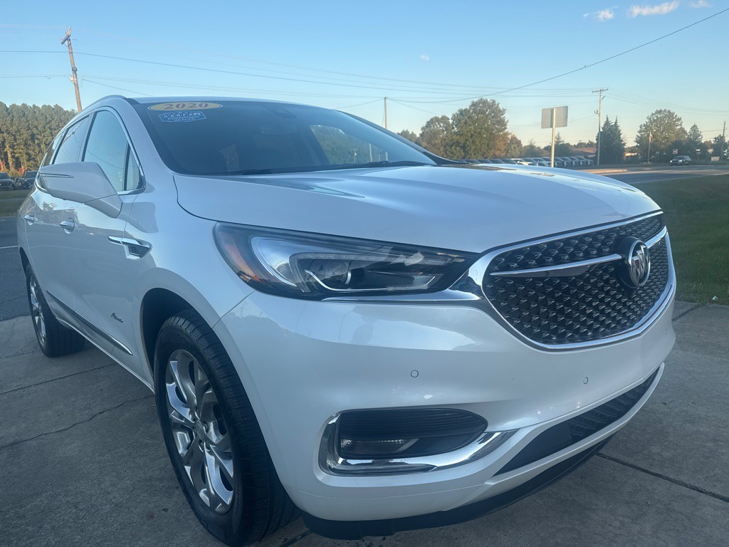 2020 Buick Enclave Image 2