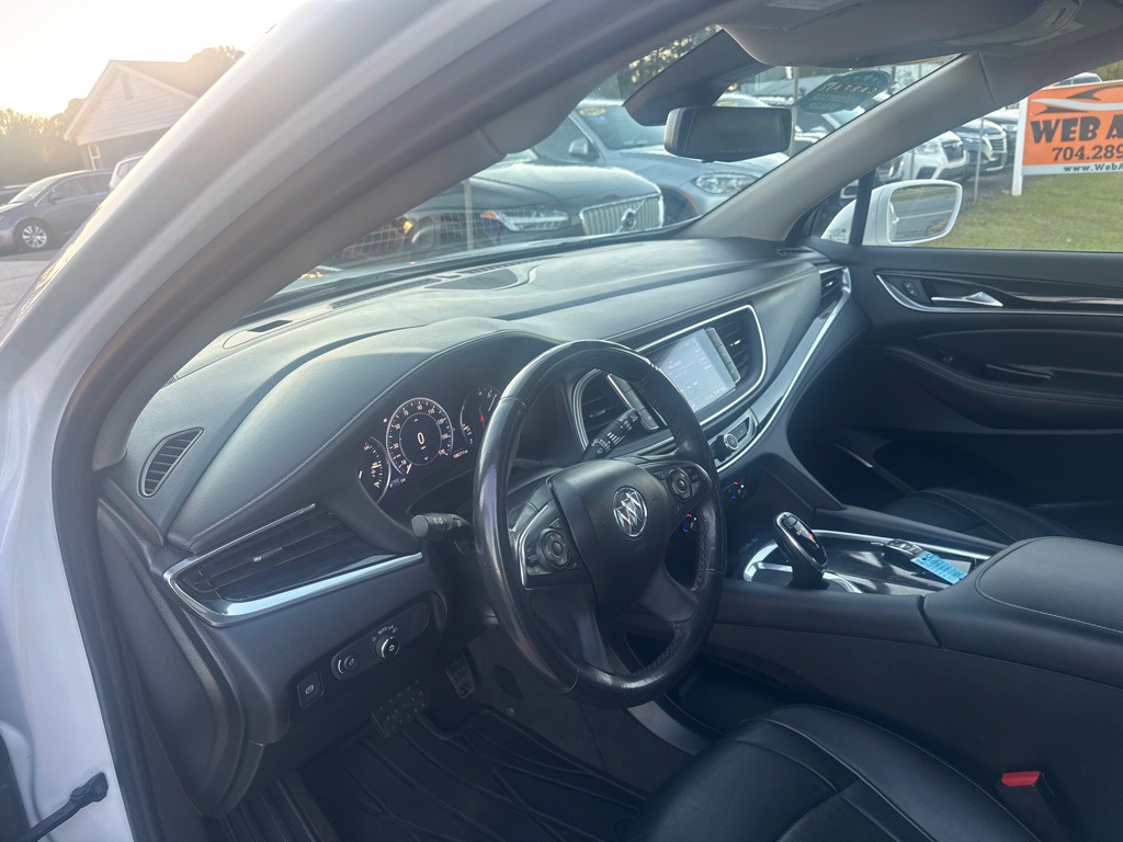 2020 Buick Enclave Image 15