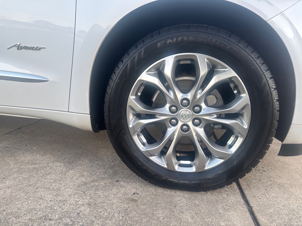 2020 Buick Enclave Image 31