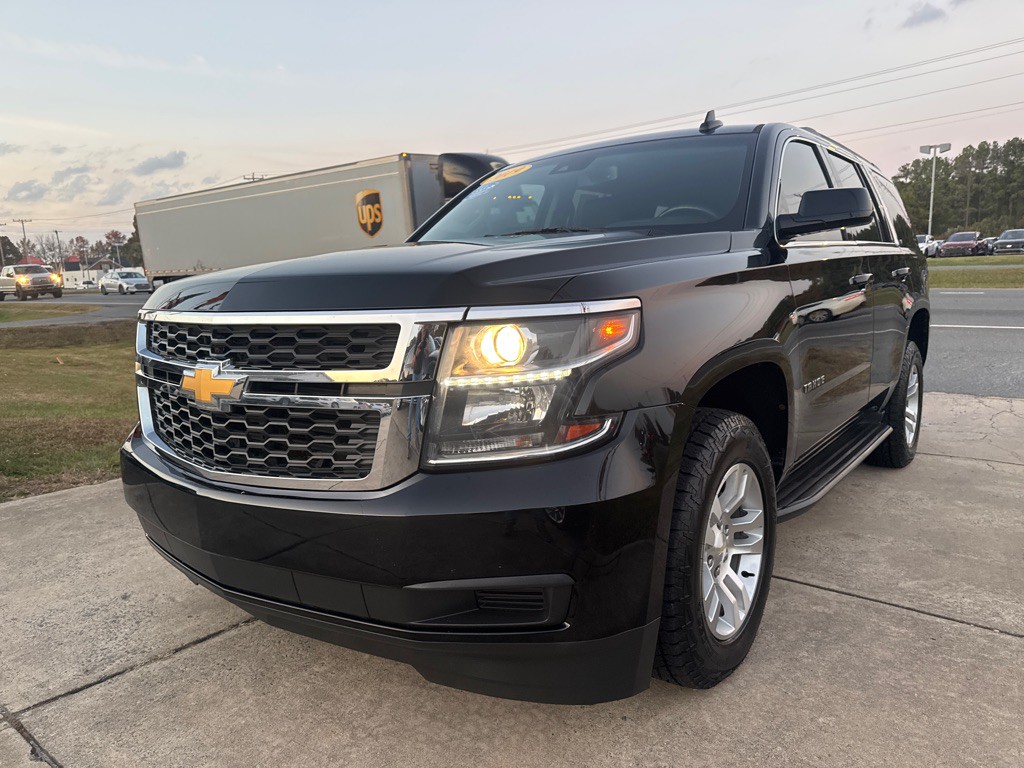 2019 Chevrolet Tahoe Image 1