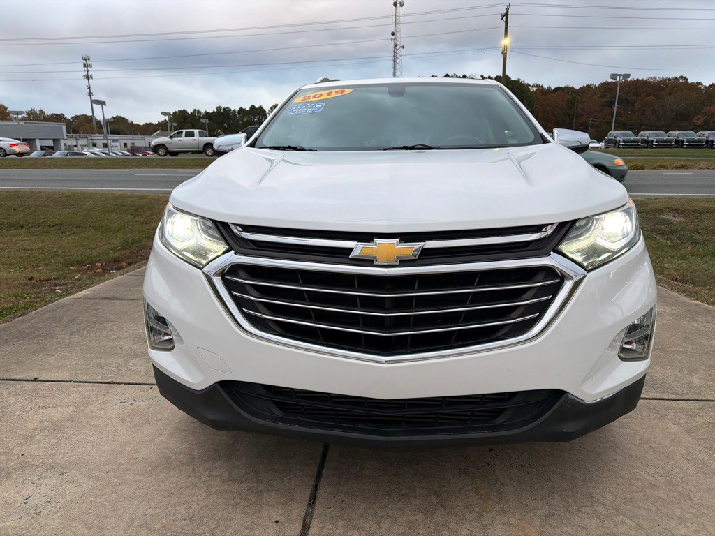 2019 Chevrolet Equinox Image 3