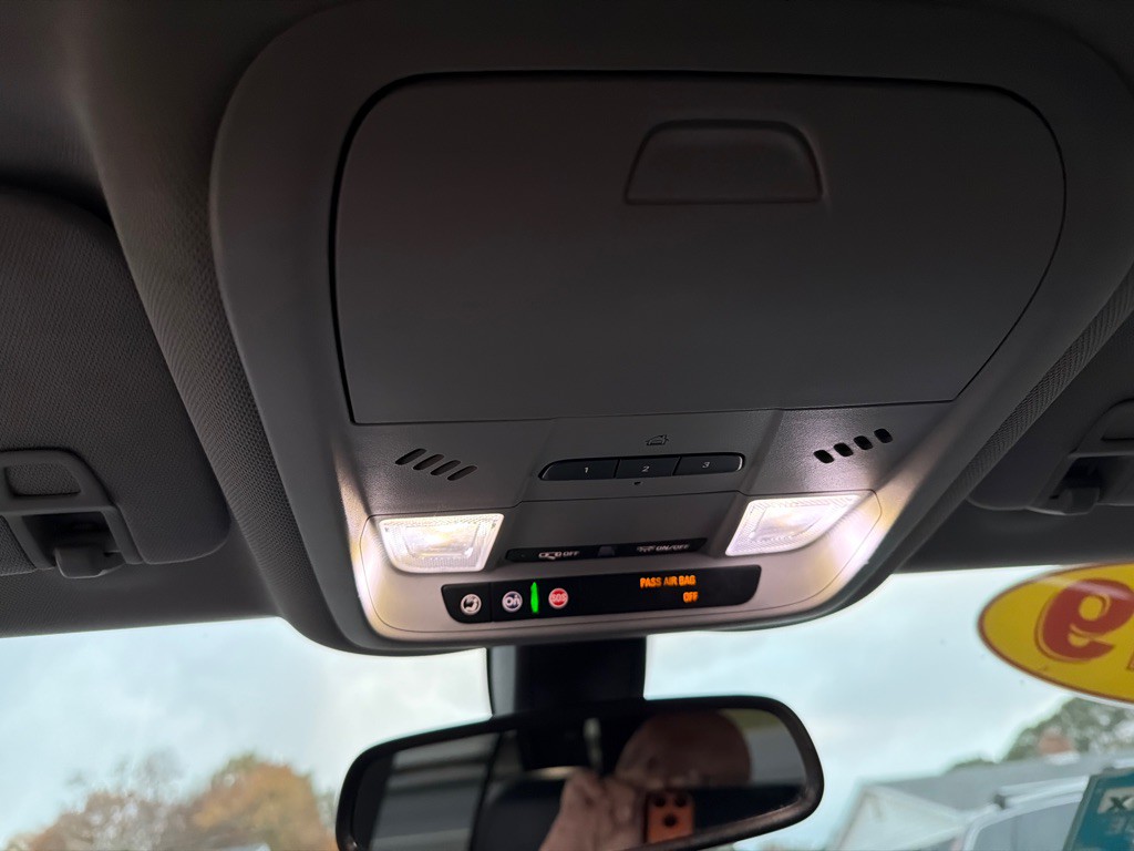 2019 Chevrolet Equinox Image 23