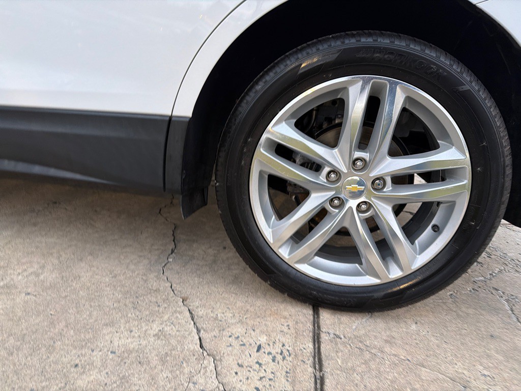 2019 Chevrolet Equinox Image 34