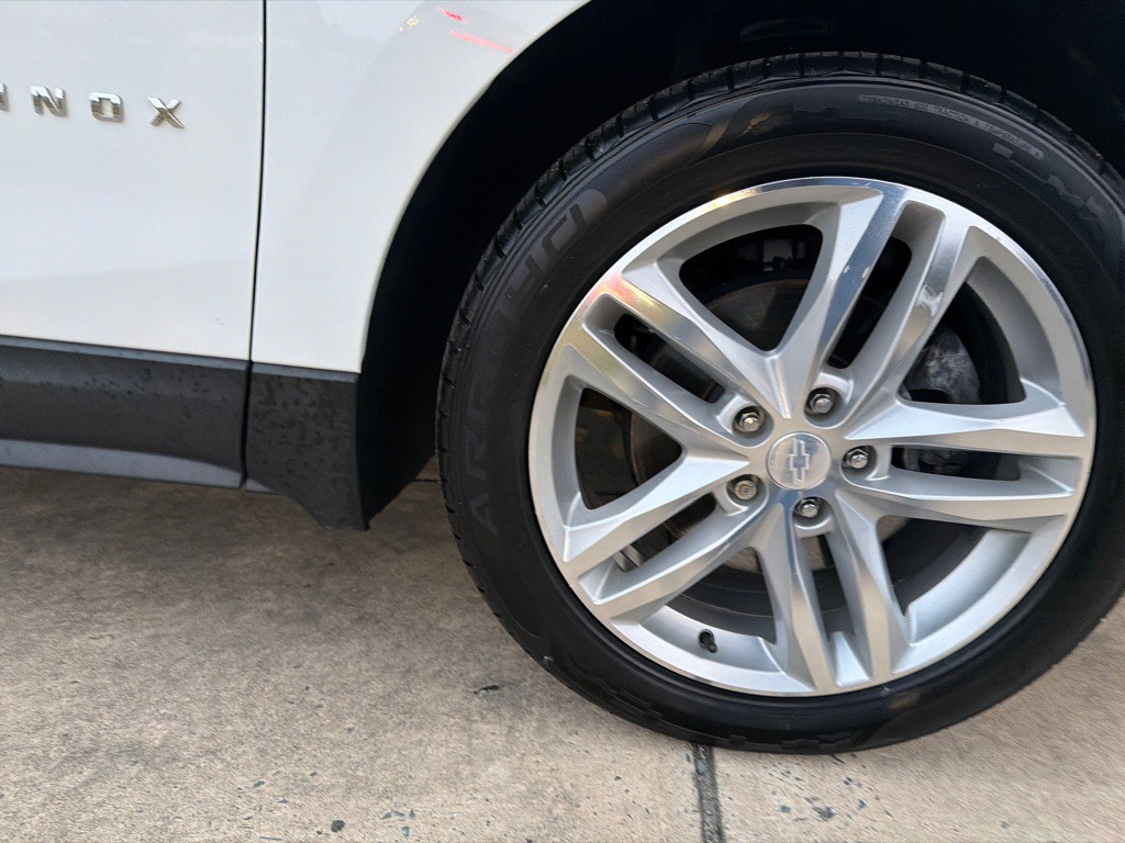 2019 Chevrolet Equinox Image 36