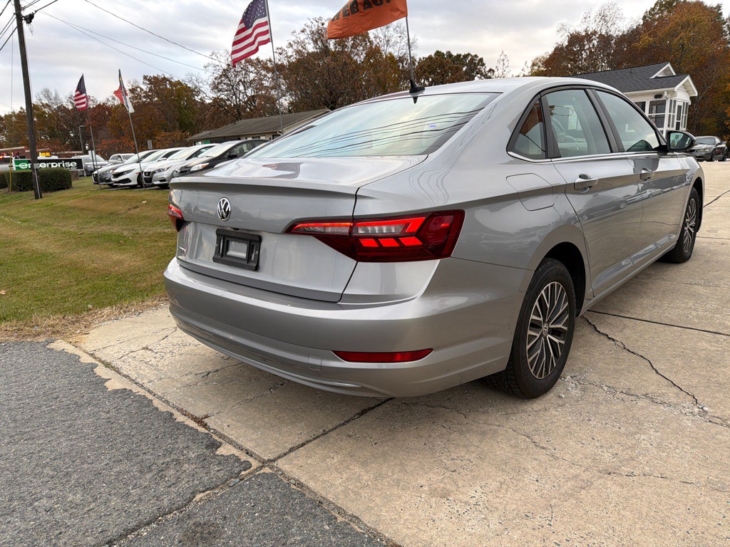 2021 Volkswagen Jetta Image 8