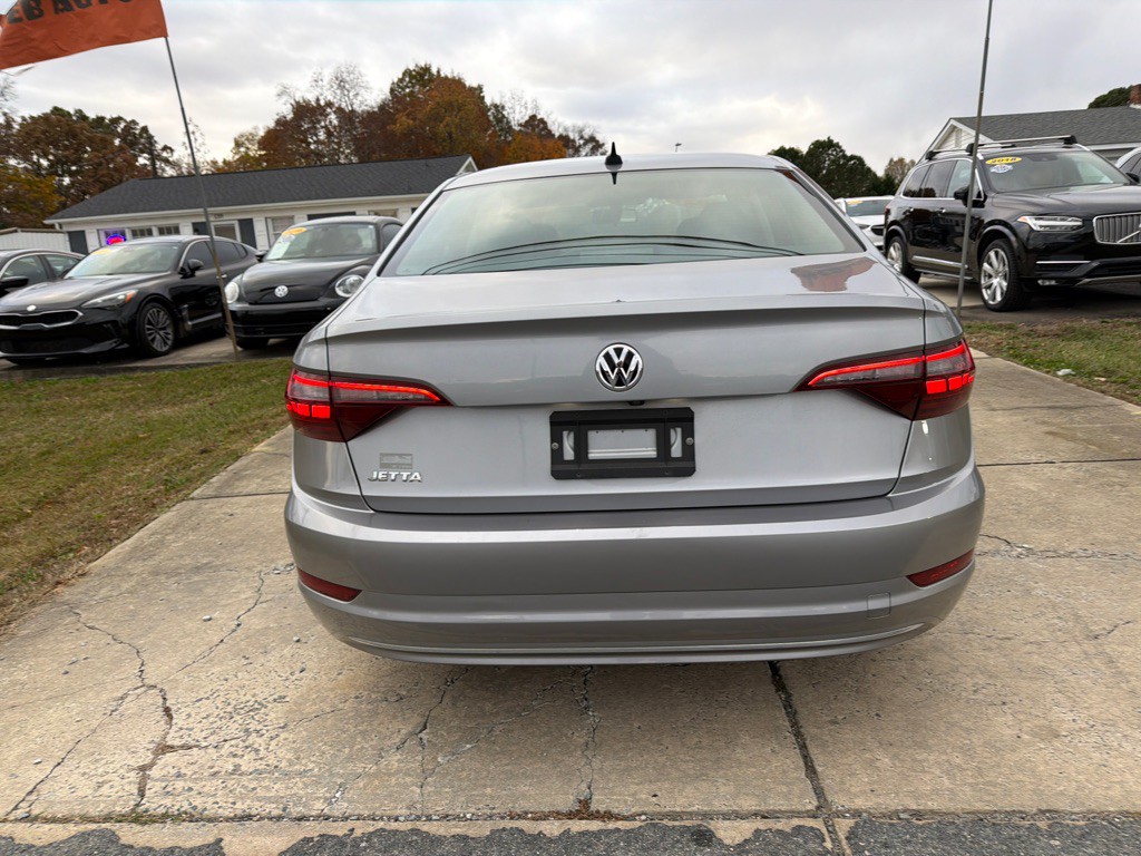 2021 Volkswagen Jetta Image 9