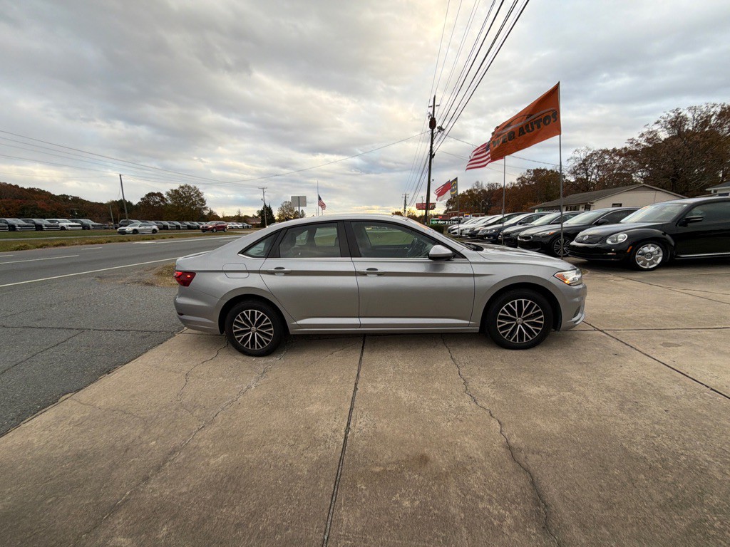 2021 Volkswagen Jetta Image 13