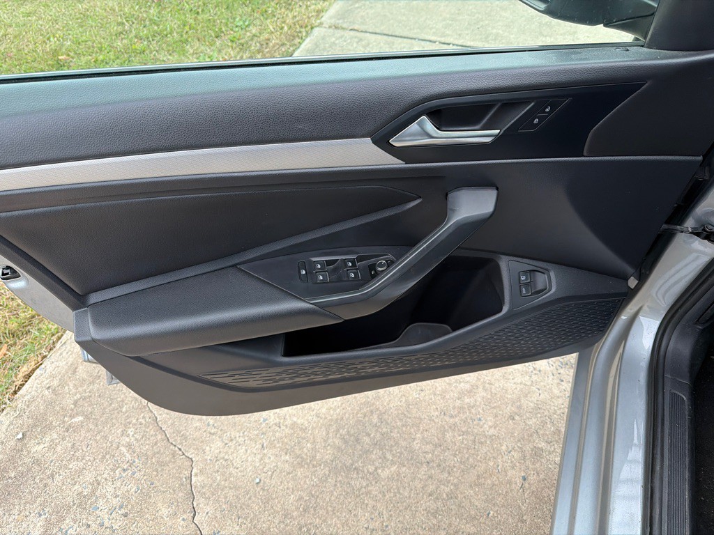 2021 Volkswagen Jetta Image 33