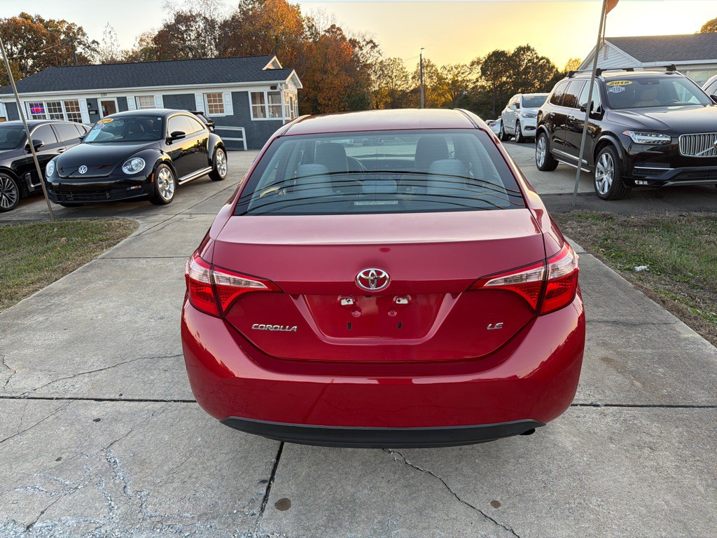 2017 Toyota Corolla Image 12