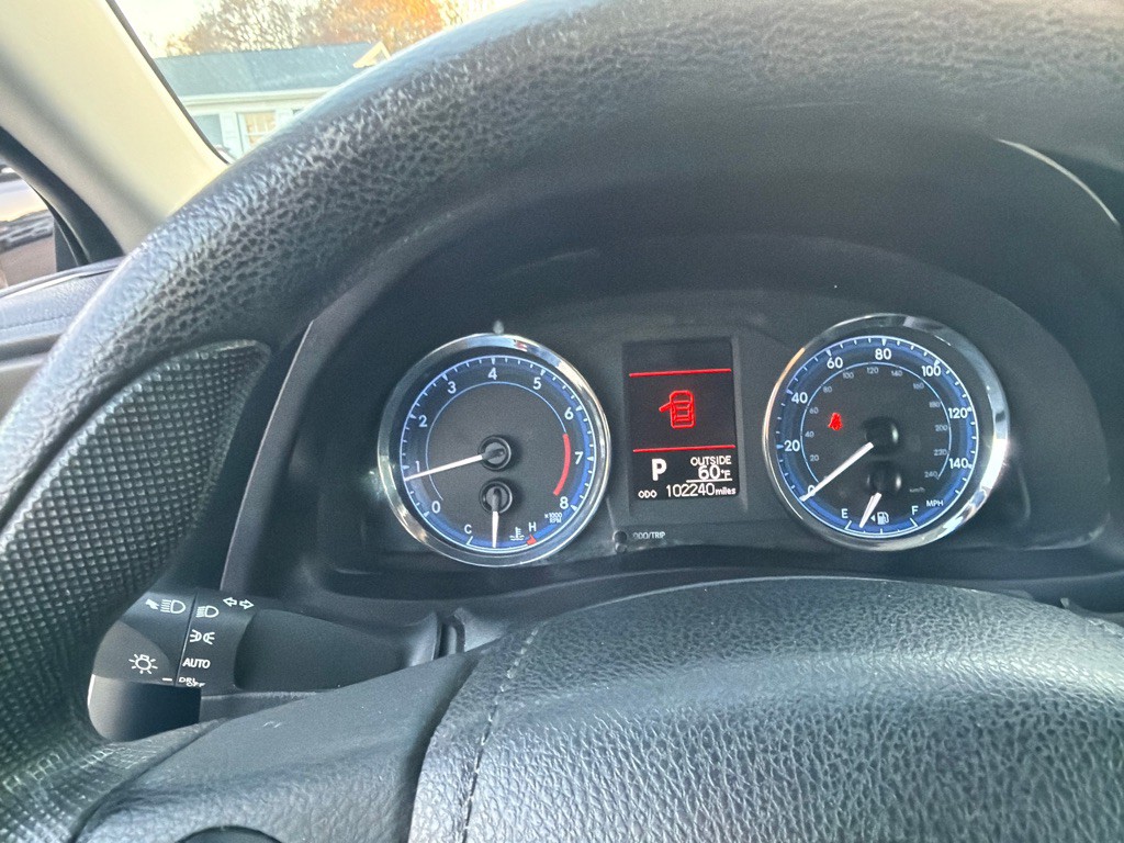 2017 Toyota Corolla Image 18