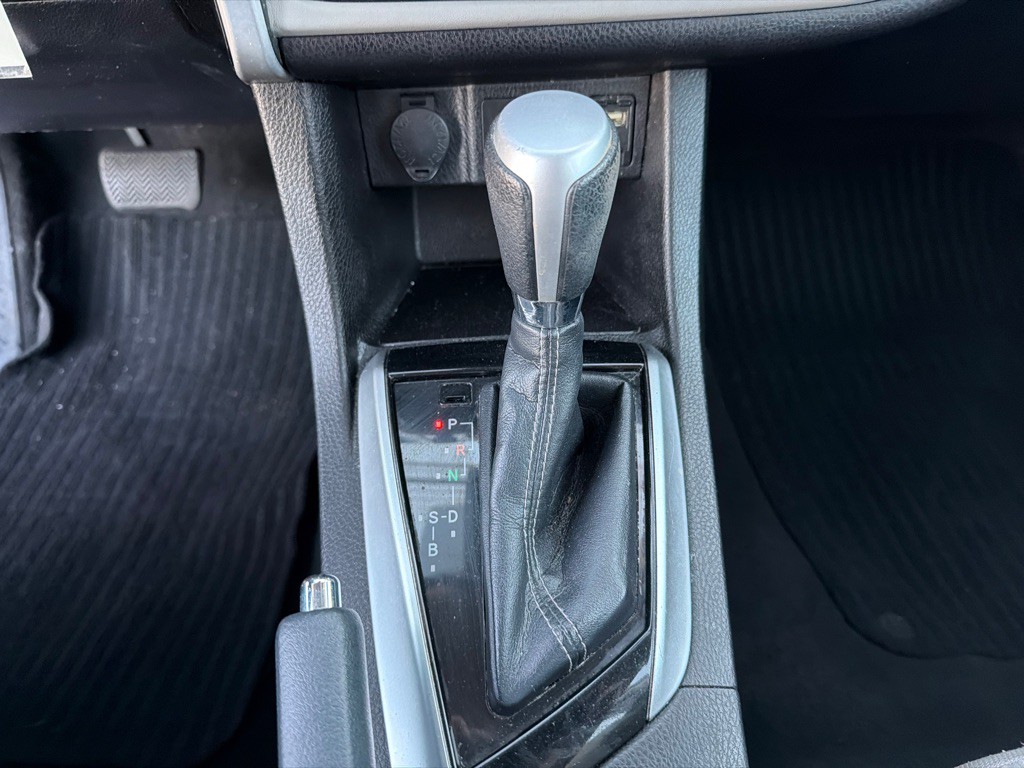 2017 Toyota Corolla Image 24