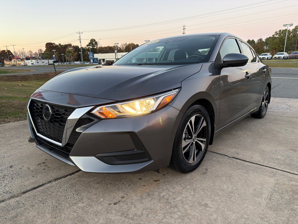 2021 Nissan Sentra Image 1